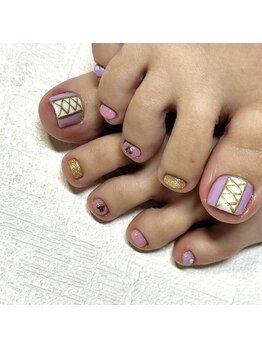 ドットビー(.Bee)/ラ◯ンツェルネイル