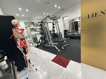 リアン 薬院店(Lien)/広々と清潔な空間