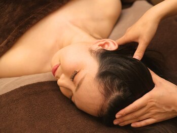 グレースフィオーレ 南越谷店(gracefiore)の写真/デスクワークやスマホ疲れによるコリに深部からアプローチし、重だるさをスッキリ解消。