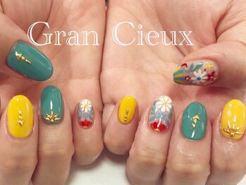 クアトログランシュ 青葉台(QUATRO×GranCieux)/レトロフラワーネイル