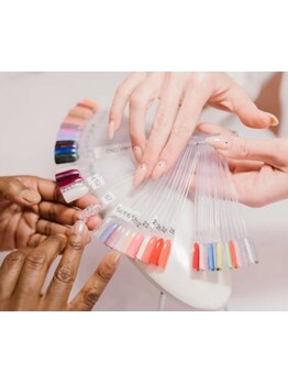 シンプル系（オフィス・日常）が得意