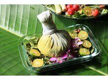 タイ古式マッサージ ふくら 石垣島/ハーブボール