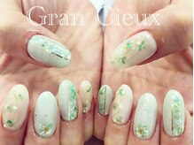 クアトログランシュ 青葉台(QUATRO×GranCieux)/グリーンシェルネイル