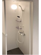 サロンドリュクス(salon de Luxe)/シャワールーム完備