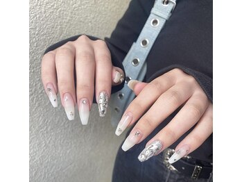 #韓国ネイル#白グラデーション