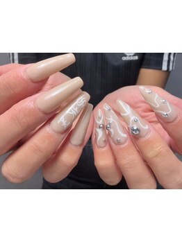 長さ出しのできるサロン