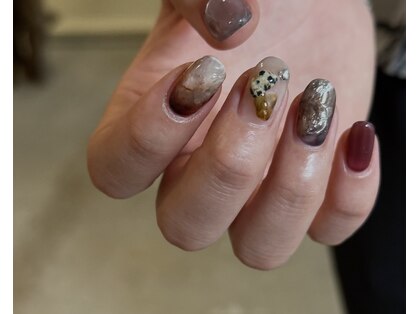 グラウネイル(glaw nail)の写真