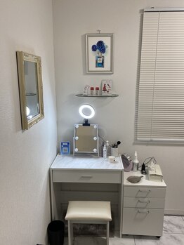 クレビア(CREVIA)/メイクスペース完備