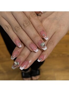 リンドネイル バイ モカ アンド ララ(Lind nail by moca and LaLa)/フレンチネイル