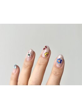 ショートネイルデザインが豊富