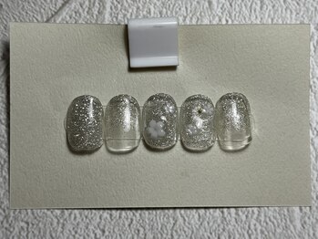 平日12時～16時限定デザイン