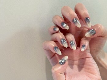 シベル(Ci belle)/ビジューネイル/ラメグラネイル