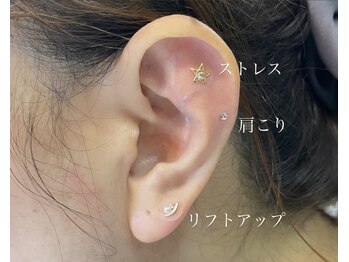 アディクト(ADDICT)/耳つぼジュエリー