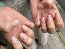 ネイルアルケー(Nail ARCHE)/ミラーフレンチ×ドットネイル