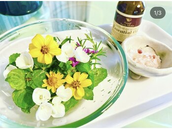 ジラソーレ(GIRARSOLE)/施術前5分間のフットバス