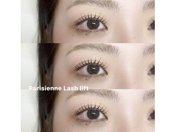 ウイ(u`iii)/パリジェンヌラッシュリフト