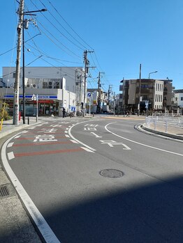 トト 湘南/【道順2】ローソン前