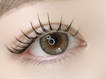 ダヴィエラ(DAVIELA)の写真/高技術だから実現できるモチの良さ◎大人気！【フラットラッシュつけ放題】&話題沸騰の【パリエク】も♪
