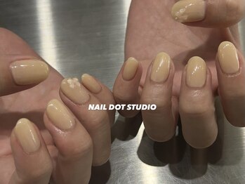 ネイルドットスタジオ 堺筋本町(NAIL DOT STUDIO)/ちゅるんイエロー