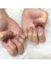 キラキラフレンチネイル