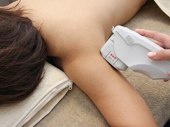 アンベリ(Embelli)/