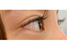 フリルアイビューティ 豊中店(Frill Eye Beauty)/