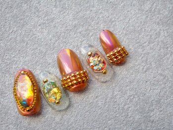 カトルナフ(quatre fois neuf)/コッパーオレンジブローチネイル