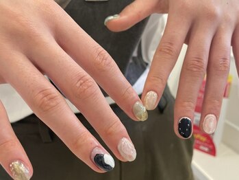 アイスタジオ アンド ダブルネイル 河原町店(EYE STUDIO&W NAIL)/