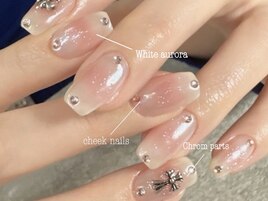キラキラチークネイル