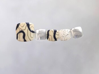 ディー ネイル アイラッシュ ヤバ(DEE nail×eyelash yaba)/A129フットプレミアム定額