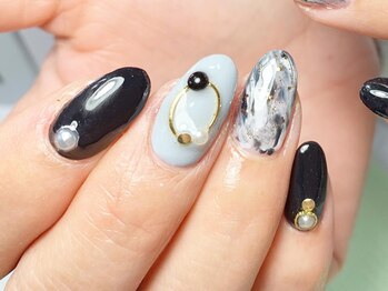 ハズキ ネイル(Hazuki Nail)/