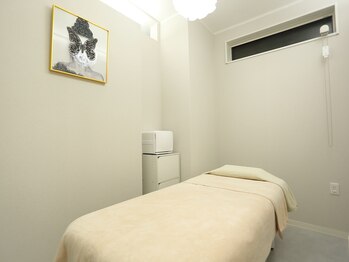 エミニー(EMINY)/