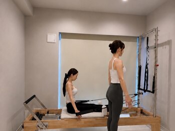 サロン ド エメリ(Salon de Emeri)/パーソナルピラティス