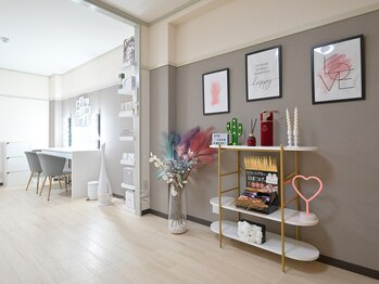 ナンバーサーティースリー(No.33)/明るい店内♪