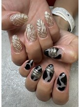 フラワーズネイル(flowers nail)/アシメなオシャレネイル
