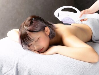 サロンベース(salon BASE)の写真/口コミ高評価◎【全身脱毛(顔・VIO有）¥9900】丁寧なカウンセリング・施術×最先端マシンですべすべ美肌に
