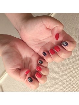 笑楽美屋/衣装に合わせて