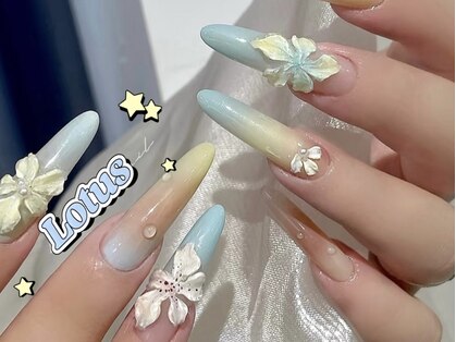 ロータス(LOTUS)の写真