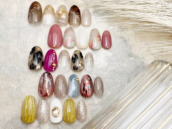 ロアズネイル(Loa's nail)の写真/【お得な定額メニュー☆】選べる定額24種類◎色変え無料☆自分好みにアレンジOK♪