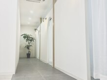リラ 上尾店(LILA)の雰囲気(完全個室/リクライニングチェア/大画面モニター/サブスク見放題)