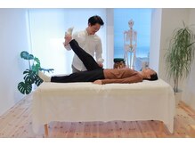 ザサークル(THE CIRCLE)/からだの可動域を確認します