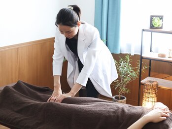 ウィーブ バイ ココイロ(Weave by COCOIRO)/施術/美脚整体