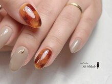 ラドール(La Dhole)/べっ甲ネイル