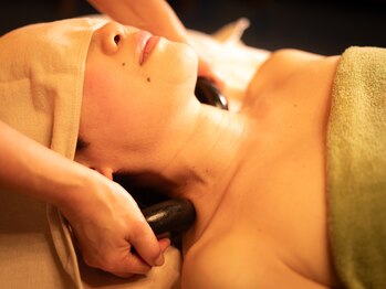 ケアオメレメレ(keaomelemele)/デコルテ