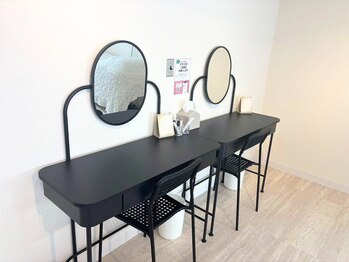 リルバイフラッグ 上通り店(Lill by Flag)/店内写真/メイクスペース