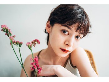 エニーアイラッシュ 久留米店(ANY Eyelash)の写真/格段に違うモチの良さで人気急上昇中★最新LEDマツエク導入店!!サロン帰りの仕上りを維持したい方に◎