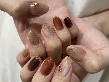 ネイル アバンス 西梅田店(Nail AVANCE.)/ニュアンスネイル