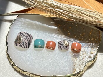 オル('olu)/フットネイル/ゼブラネイル