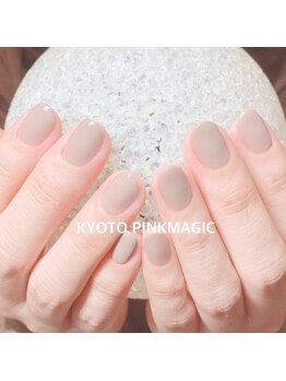 ピンクマジック(PINKMAGIC)/グレージュのワンカラー