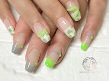 ニケ/ネオンレオパ